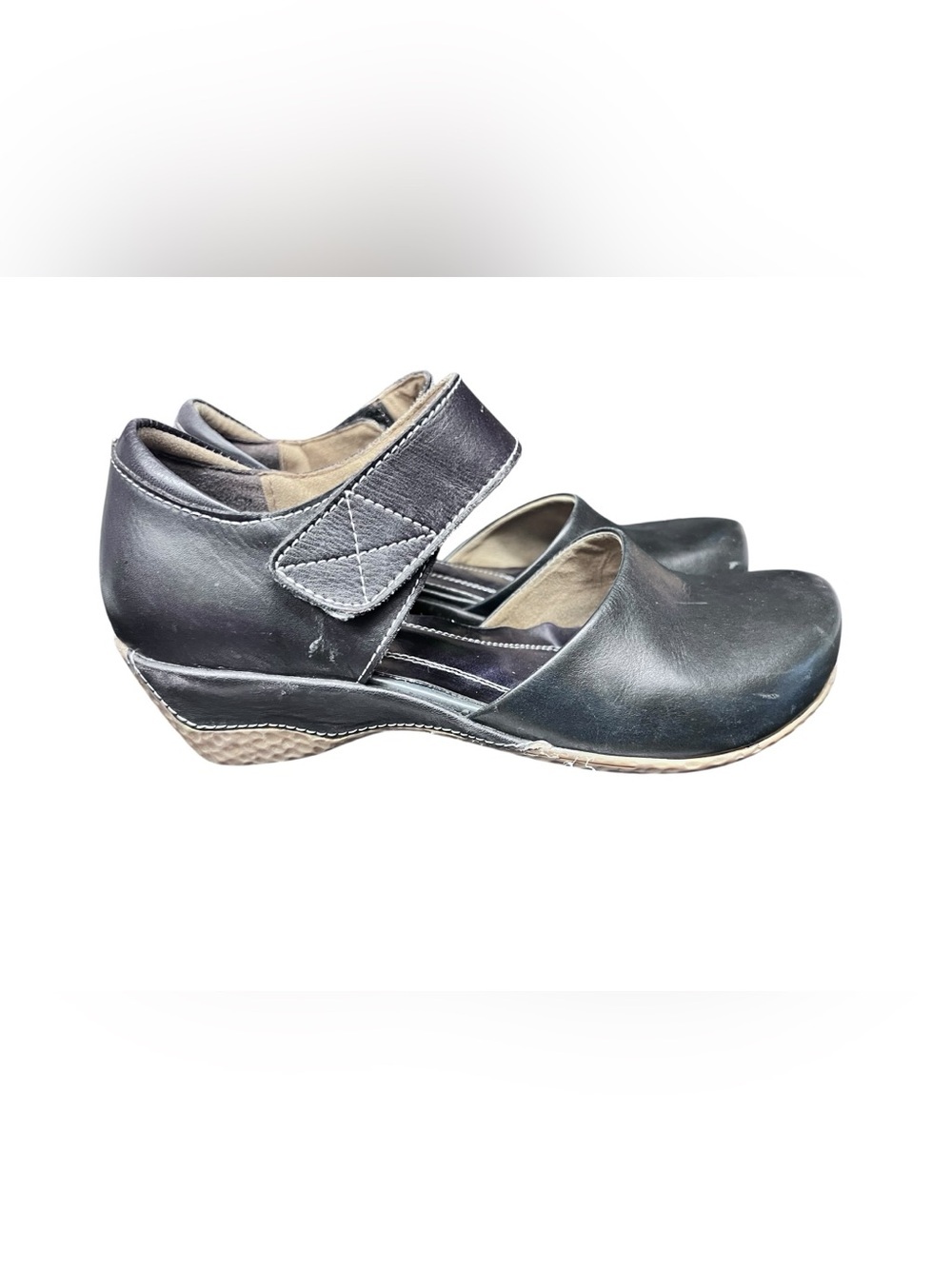 L’Artiste  by Spring Step black MaryJane Wedge Heels, Size 37
